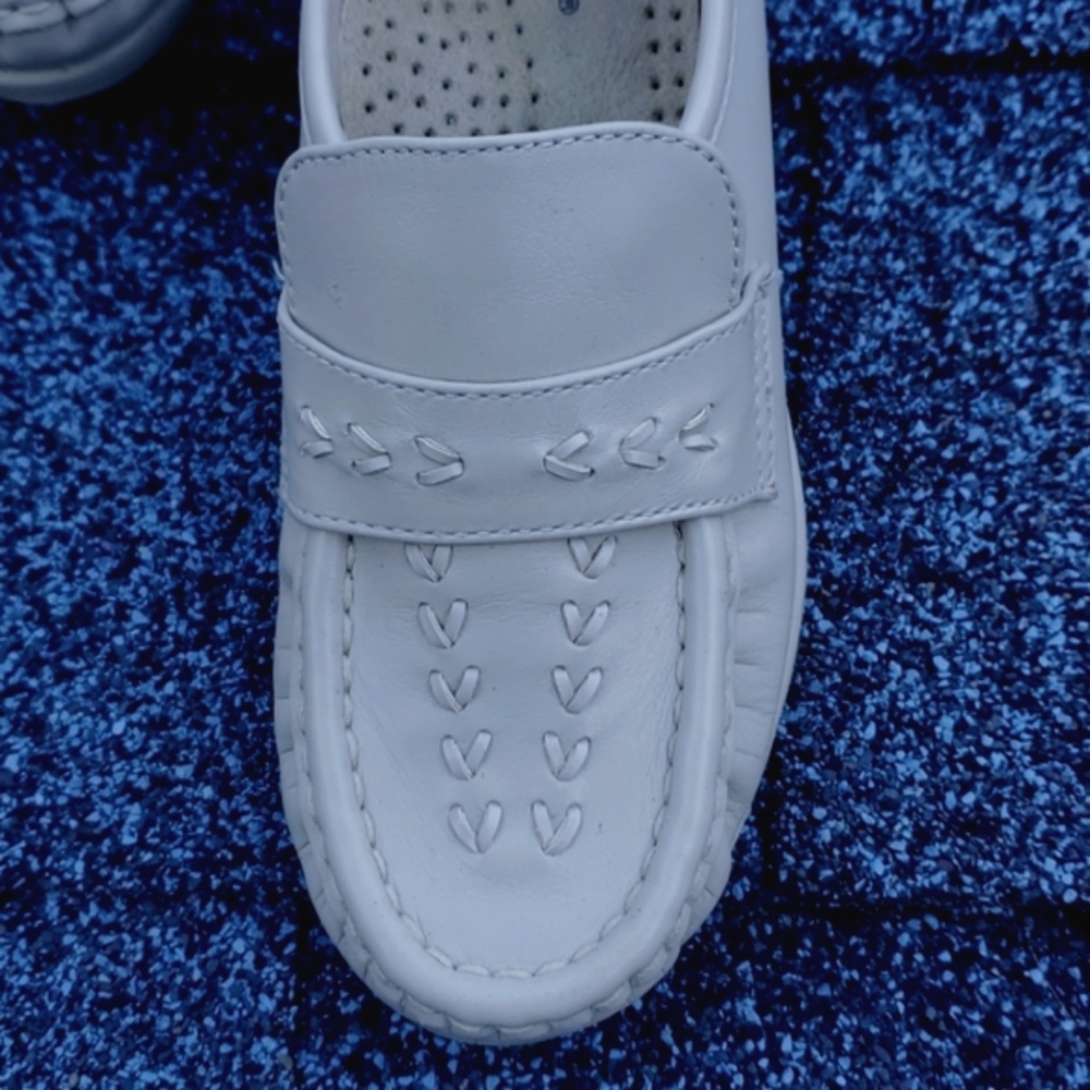 SOFTSPOTS MOCCASIN  LEATHER UPPER SIZE 5 1/2 - Picture 13 of 16